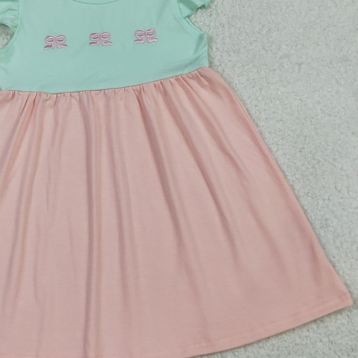 4.2 RTS NO MOQ （In stock）GSD3530 Flutter sleeves bow embroidery baby girls dresses
