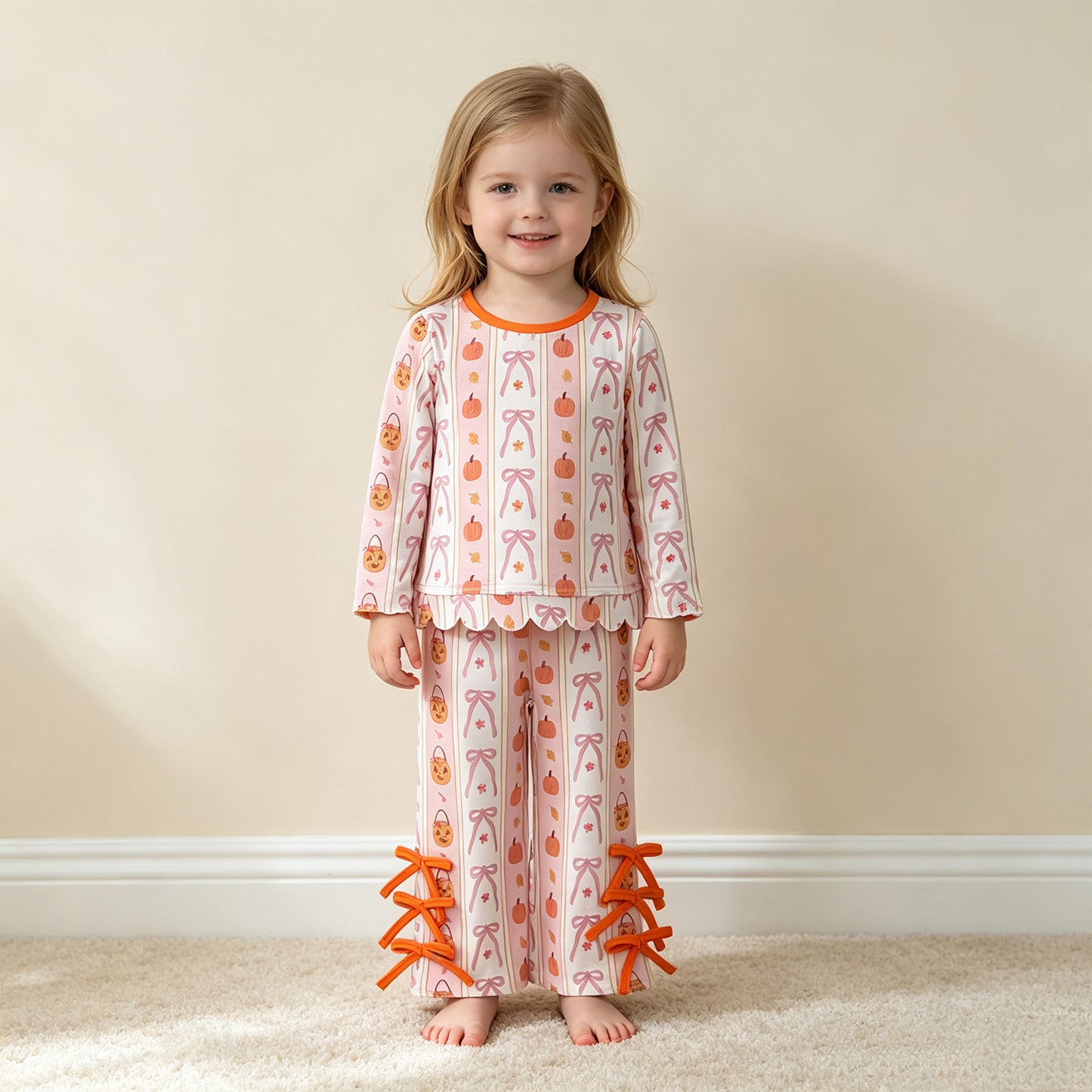 RTS NO MOQ milk silk GLP3436 Baby Girls Bows Pumpkins Stripe Scallop Top Bows Pants Fall Holiday Clothes Set