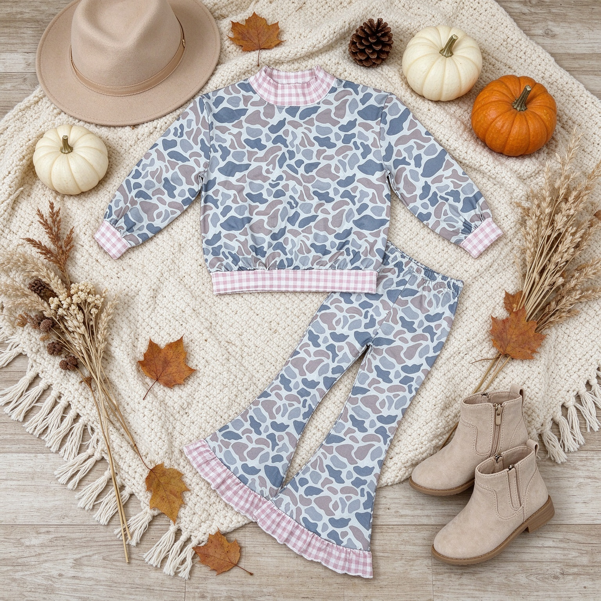 RTS NO MOQ （In stock）milk silk GLP3737（GT1874+P1185）High Neck Baby Girls Light Grey Camo Top Ruffle Flare Pant Clothes Set