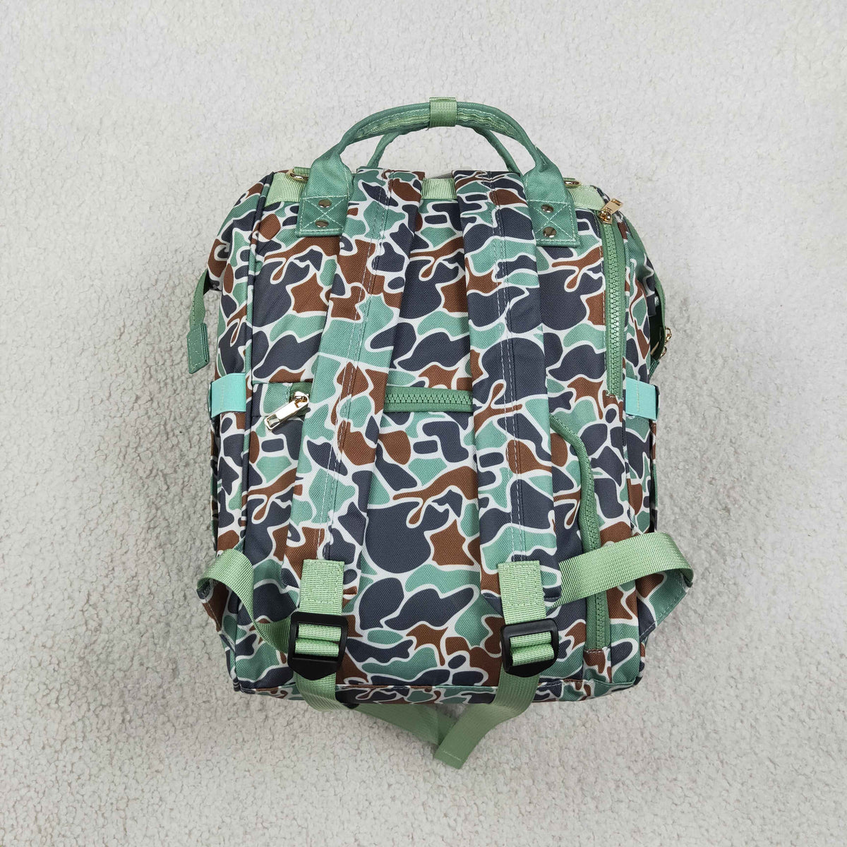 RTS NO MOQ （In stock )Bag BA0404 Embroidery Green Camo Embroidery Ducks Zipper Mommy Diaper Backpacks Bags
