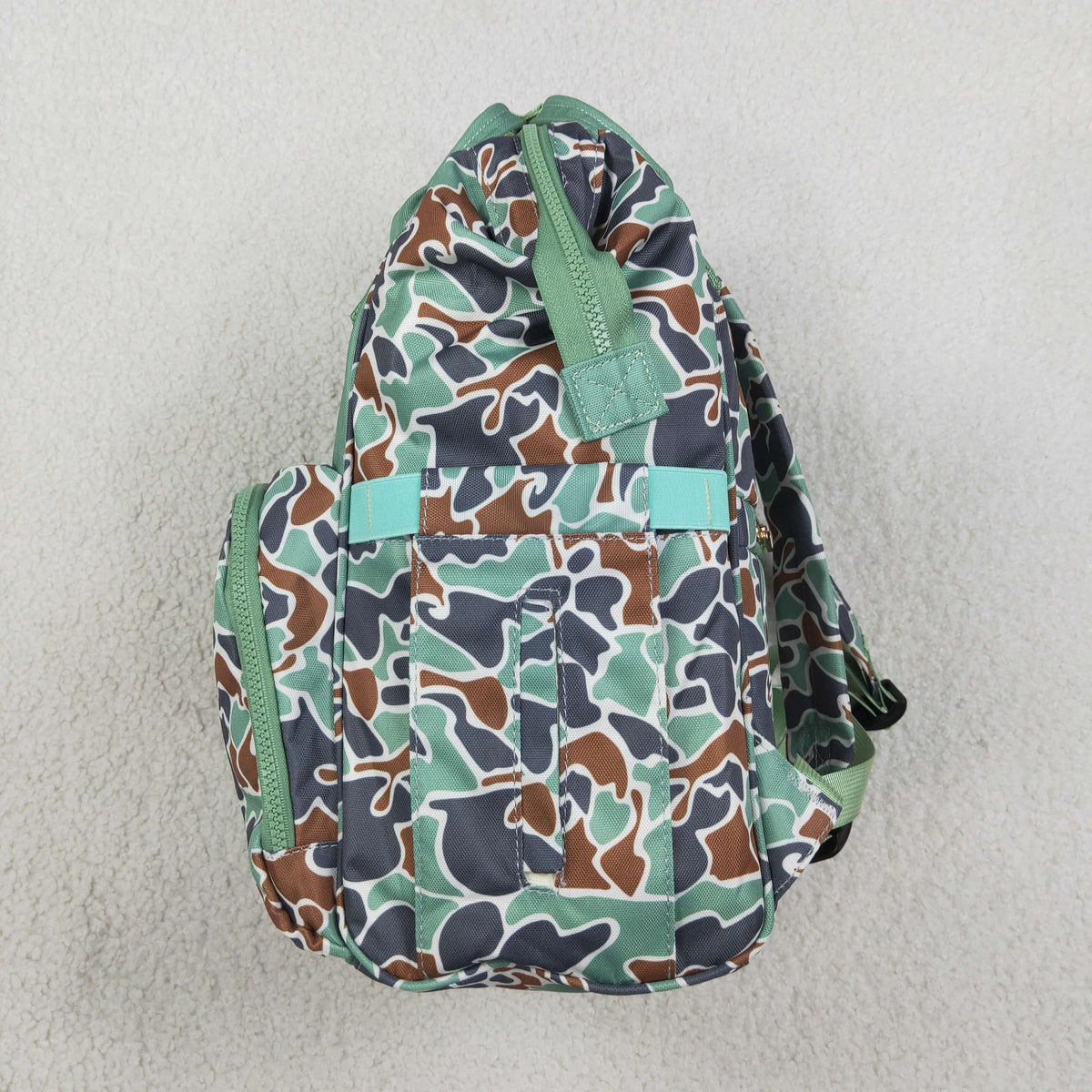 RTS NO MOQ （In stock )Bag BA0404 Embroidery Green Camo Embroidery Ducks Zipper Mommy Diaper Backpacks Bags