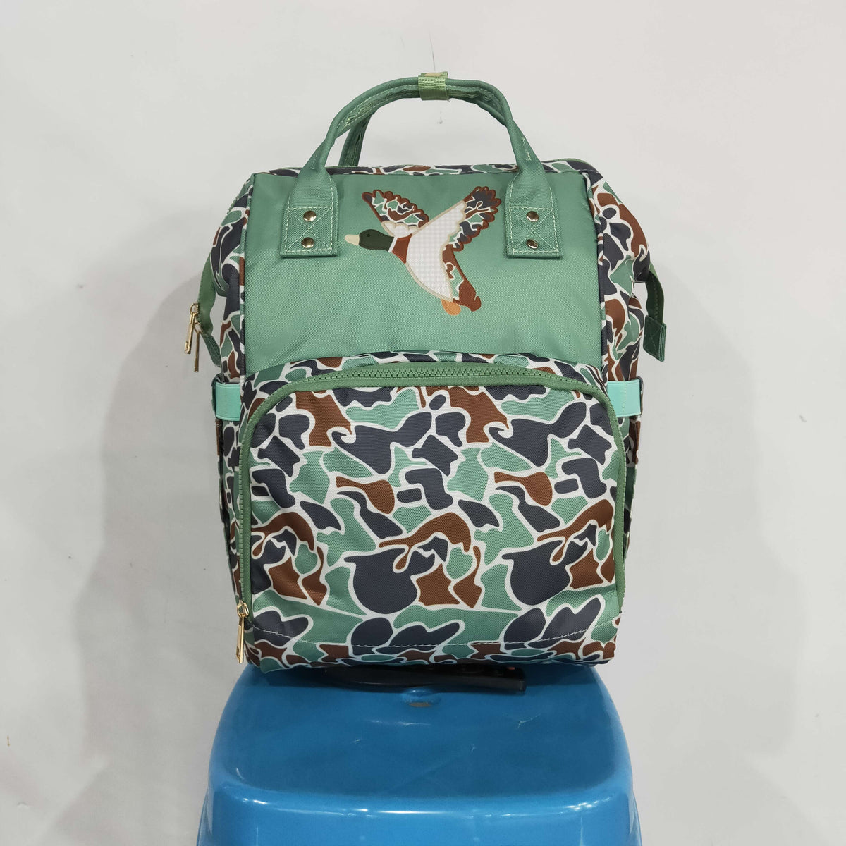 RTS NO MOQ （In stock )Bag BA0404 Embroidery Green Camo Embroidery Ducks Zipper Mommy Diaper Backpacks Bags