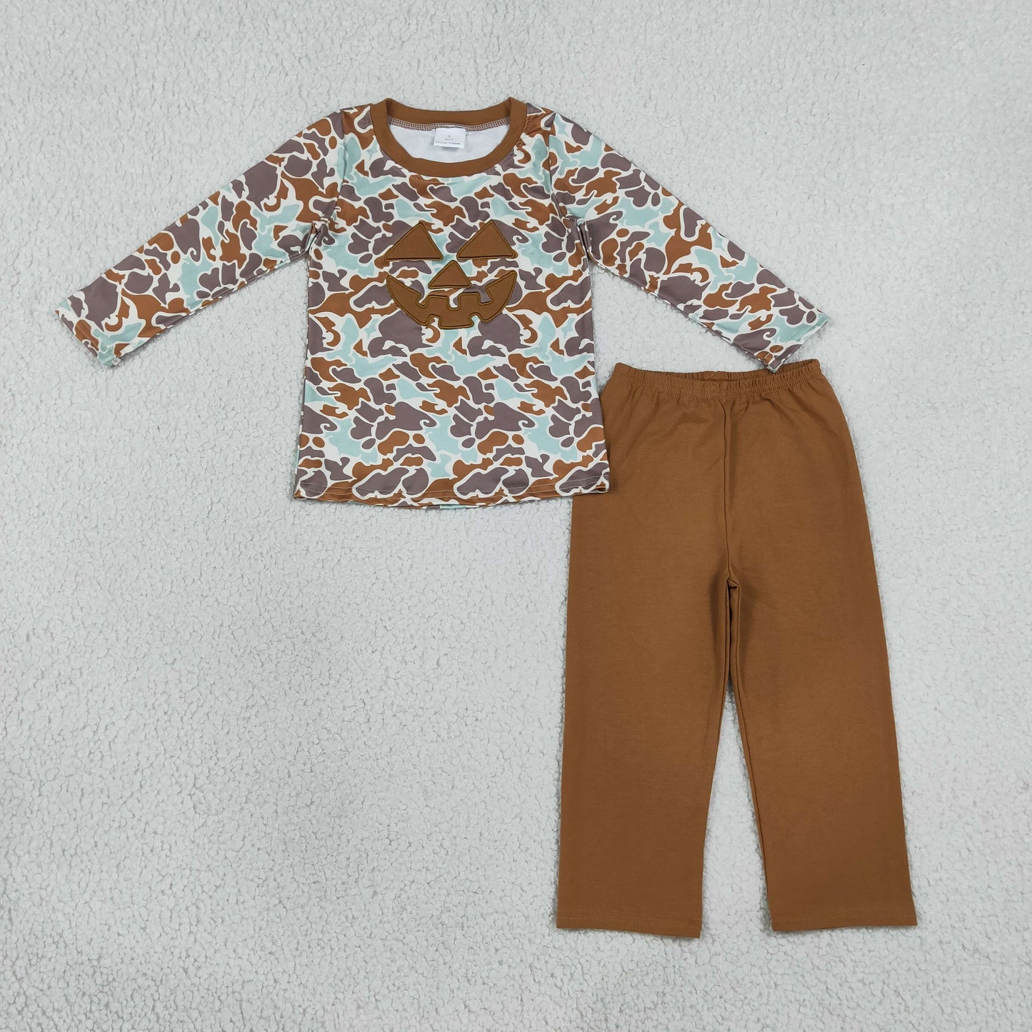 RTS NO MOQ （In stock）milk silk BLP1193 Baby Boys Western Brown Camo Ghost Pumpkin Crew Neck Long Sleeve Tee Pants Casual Clothes Set