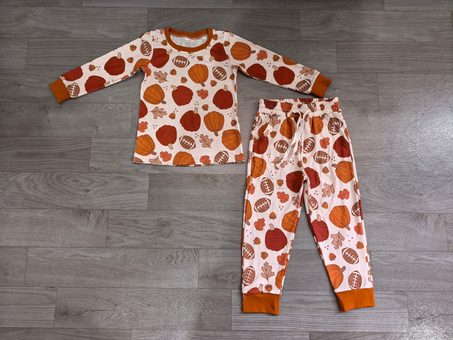 BLP1539（BT1928+P1197） Sample No Moq milk silk Baby Boys Football Pumpkins Top Pockets Pant Fall Clothes Set Autumn Casual Outfit