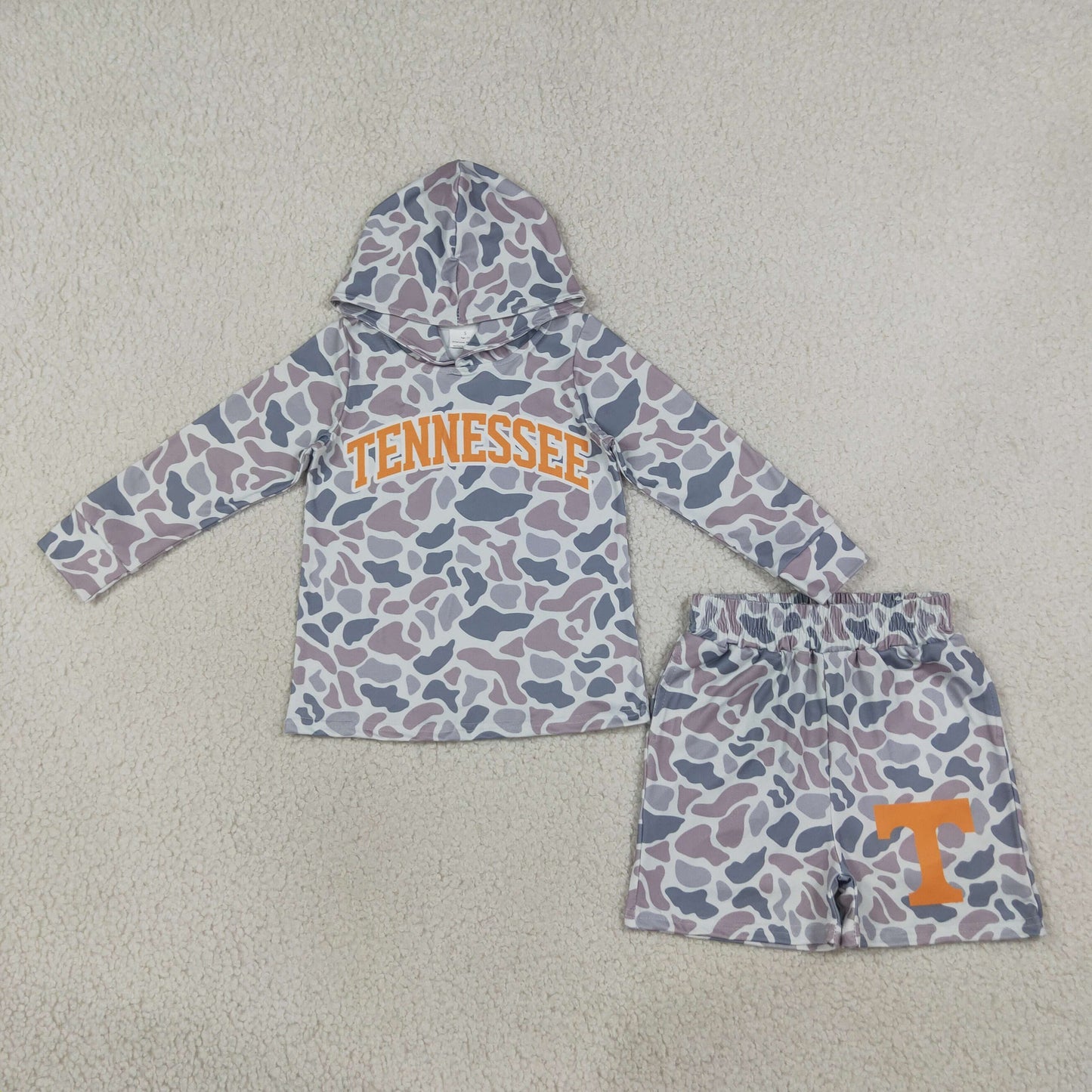 RTS NO MOQ milk silk BLS0042 Baby Boys Grey Camo Orange Letter Print Long Sleeve Hoodie Casual Shorts Team Clothes Set