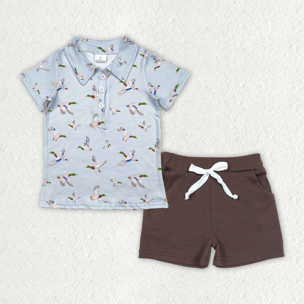 8.01  BSSO1524 RTS NO MOQ Baby Boys Summer Boys Outfits Baby Boys Blue Ducks Button Polo Shirts Top Brown Pockets Shorts Sets