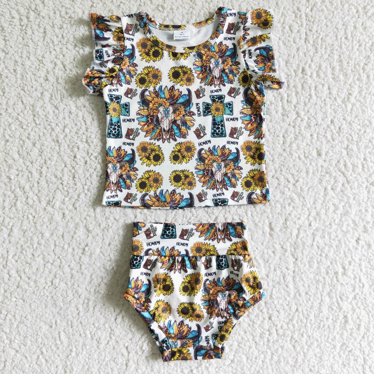 3.21 GBO0047 RTS No Moq Promotion Baby Girls western sunflower cow skull bummie sets