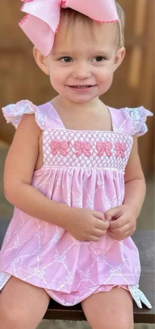 GBO0465Baby Girls Pink Bow Tunic with Flutter Sleeves Bummies Outfit Set Cute And Fashionable Clothing for Infants
