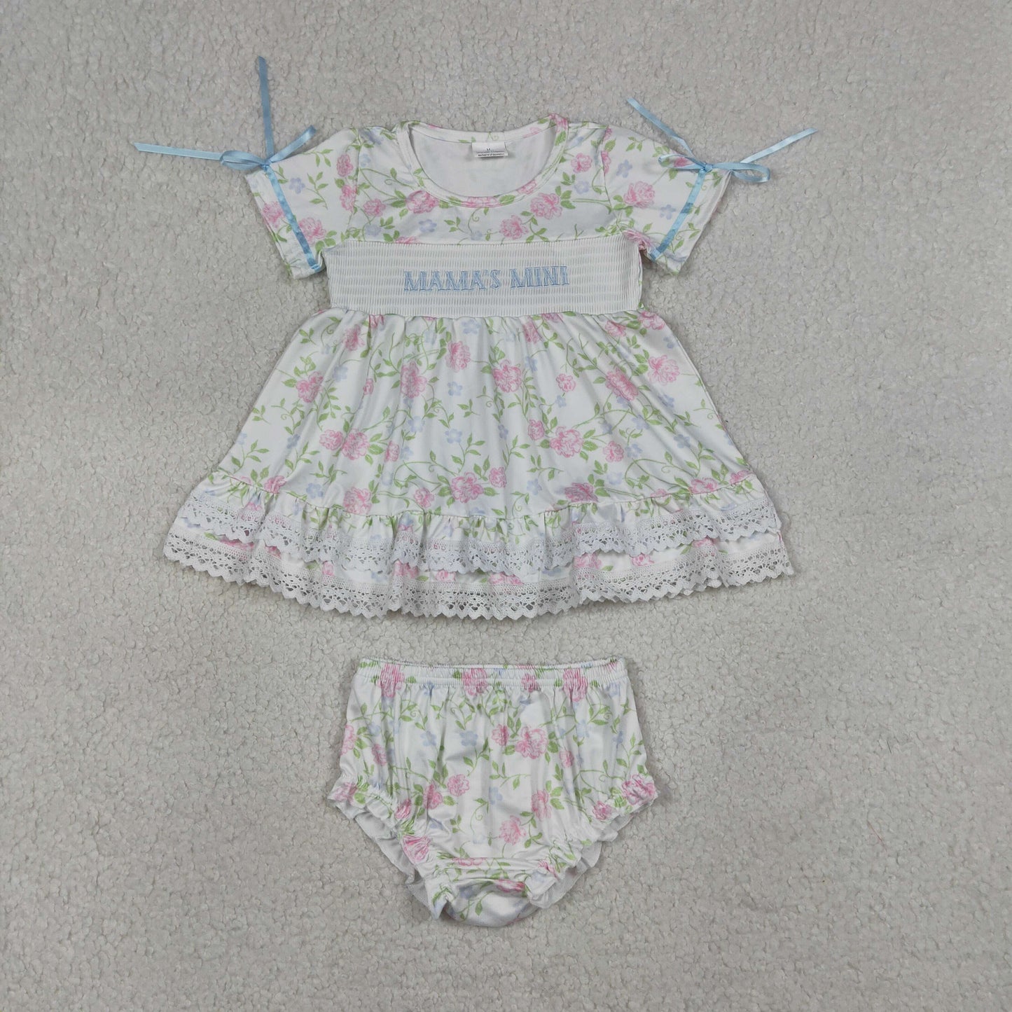 4.13 GBO0498 RTS NO MOQ （In stock ）Floral Mama's mini smocked tunic bummies girls set