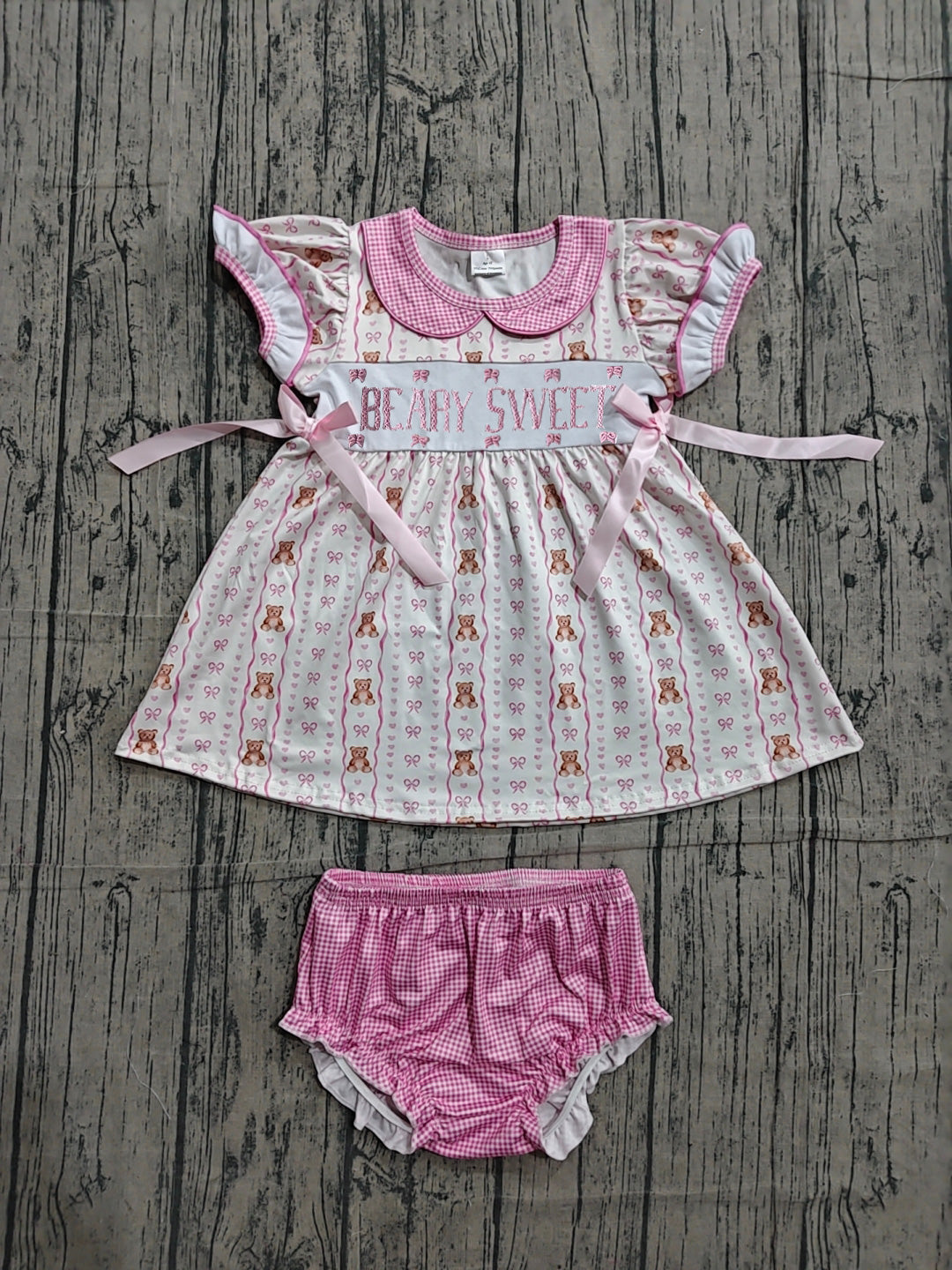 4.12 GBO0520 Sample No Moq Embroidery Beary Sweet Baby Girls Hearts Bears Tunic Bummies Clothes Sets