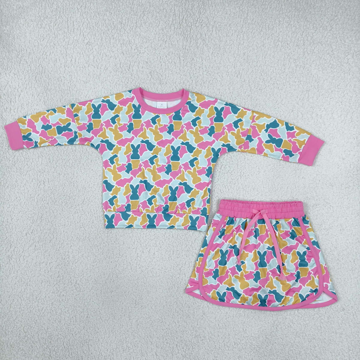RTS NO MOQ Sibling milk silk Baby Girls Easter Bunny Camo Print Hooded Tee Long Sleeve Top And Skort Outfit