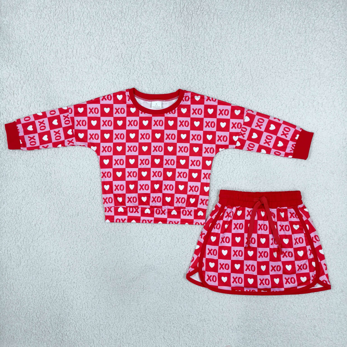 RTS NO MOQ （In stock）milk silk GLD1826 Baby Girls Cute Hearts Print Long Sleeve Top Short Skirt Casual Outfit Set