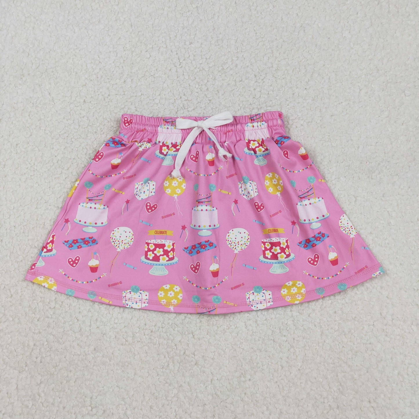 12.6 RTS NO MOQ （In stock）GLK0170 Baby Girls Summer Shorts Baby Girls Hearts Cakes Happy Birthday Yoga Active Skirt Shorts Bottom