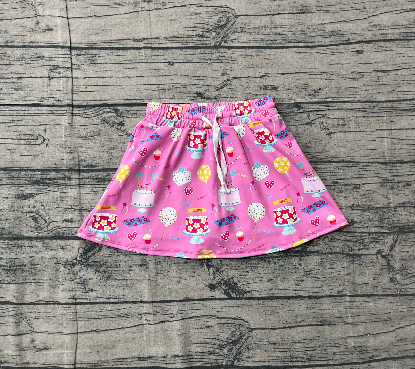 11.18 GLK0170 Sample No Moq Yoga fabric Baby Girls Red Hearts Cakes Happy Birthday Yoga Skirt Shorts Bottom