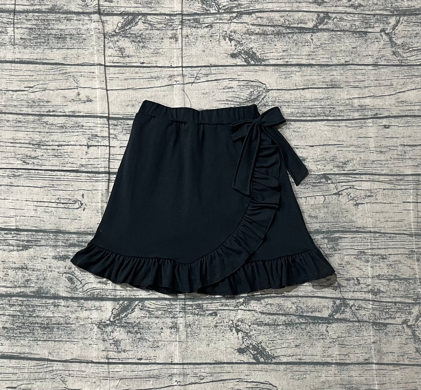 12.26 GLK0218 Sample No Moq Yoga fabric Baby Girls Black Yoga Active Ruffle Skirt Shorts Bottoms
