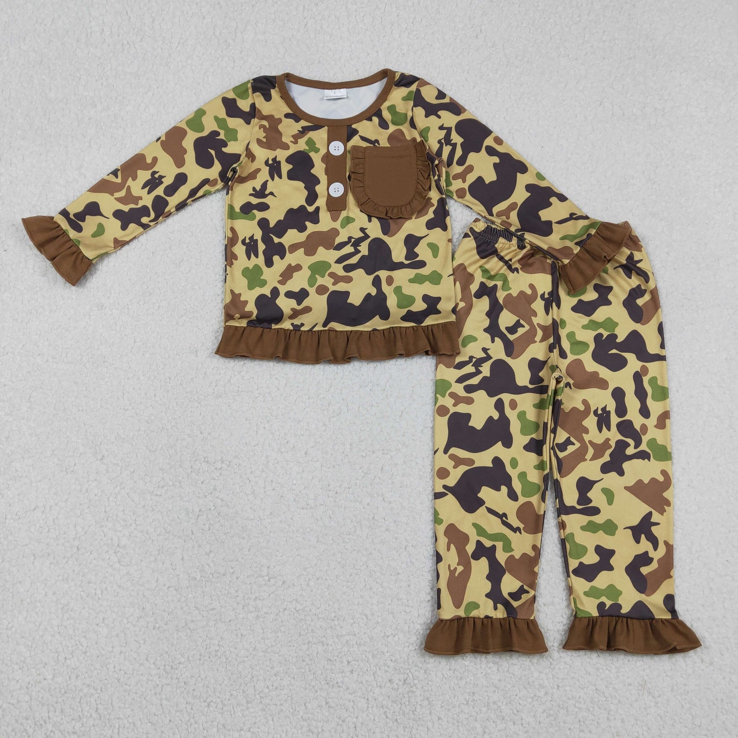 12.17 RTS NO MOQ （In stock）GLP1355 Baby Girls Brown Camo Pocket Button Top Ruffle Pants Hunting Pajamas Sets