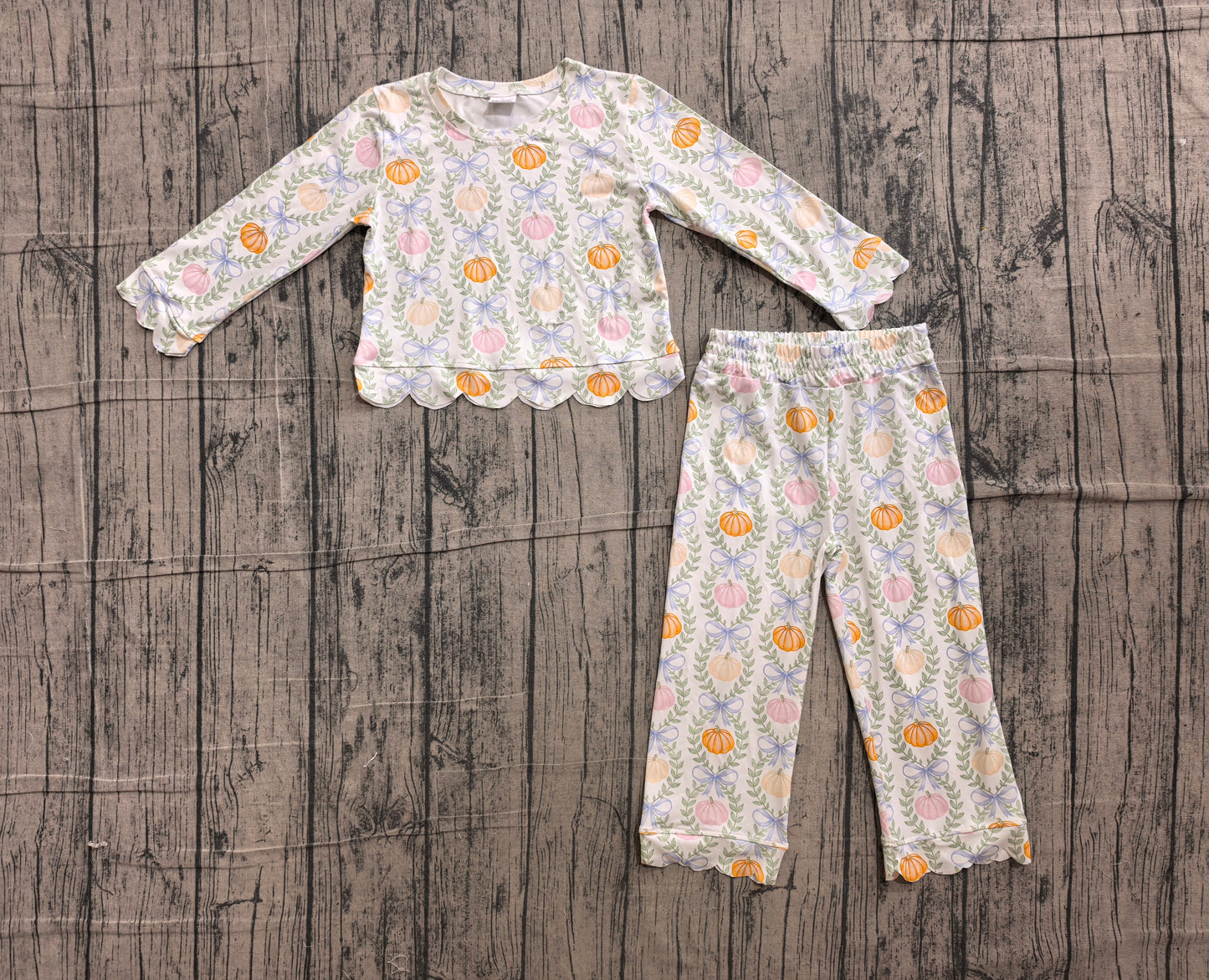 6.10 GLP3395 Sample No Moq Baby Girls Checked Colorful Pumpkin Long Sleeve Top Scallop Edge Flare Pant Fall Holiday Clothes Set