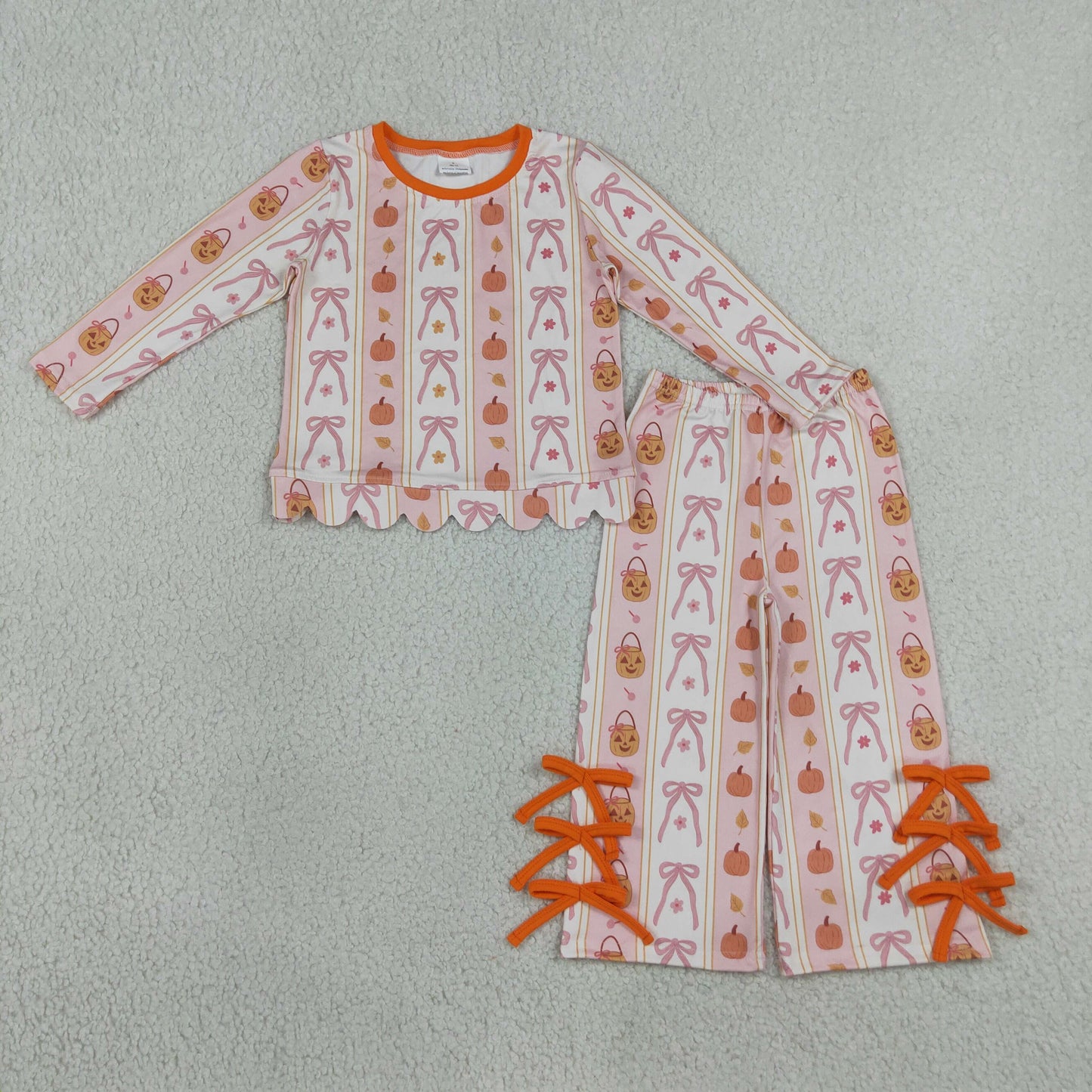 RTS NO MOQ milk silk GLP3436 Baby Girls Bows Pumpkins Stripe Scallop Top Bows Pants Fall Holiday Clothes Set