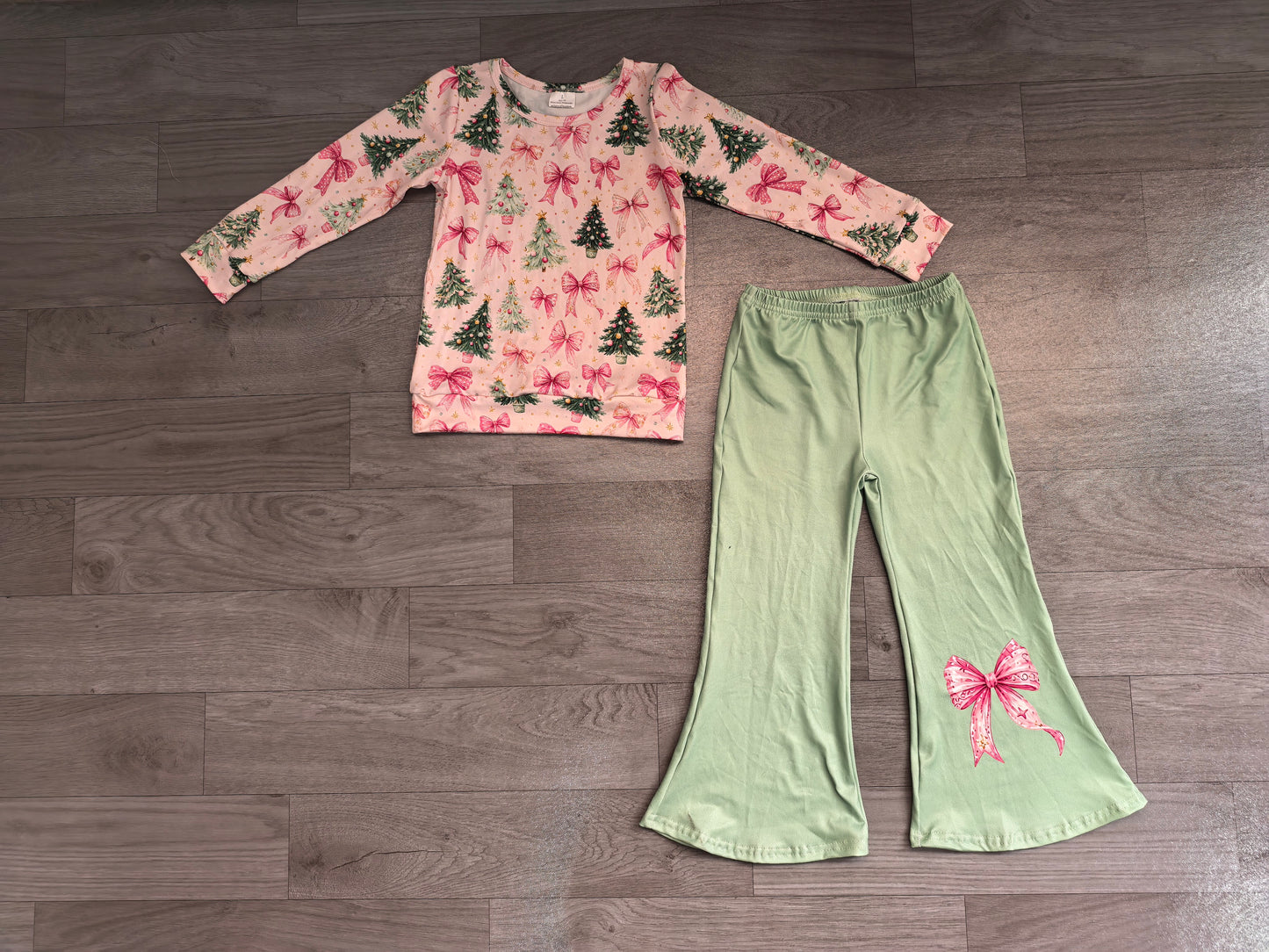 GLP3539 Sample No Moq Baby Girls Bows Trees Top Flare Pant Christmas Clothes Sets