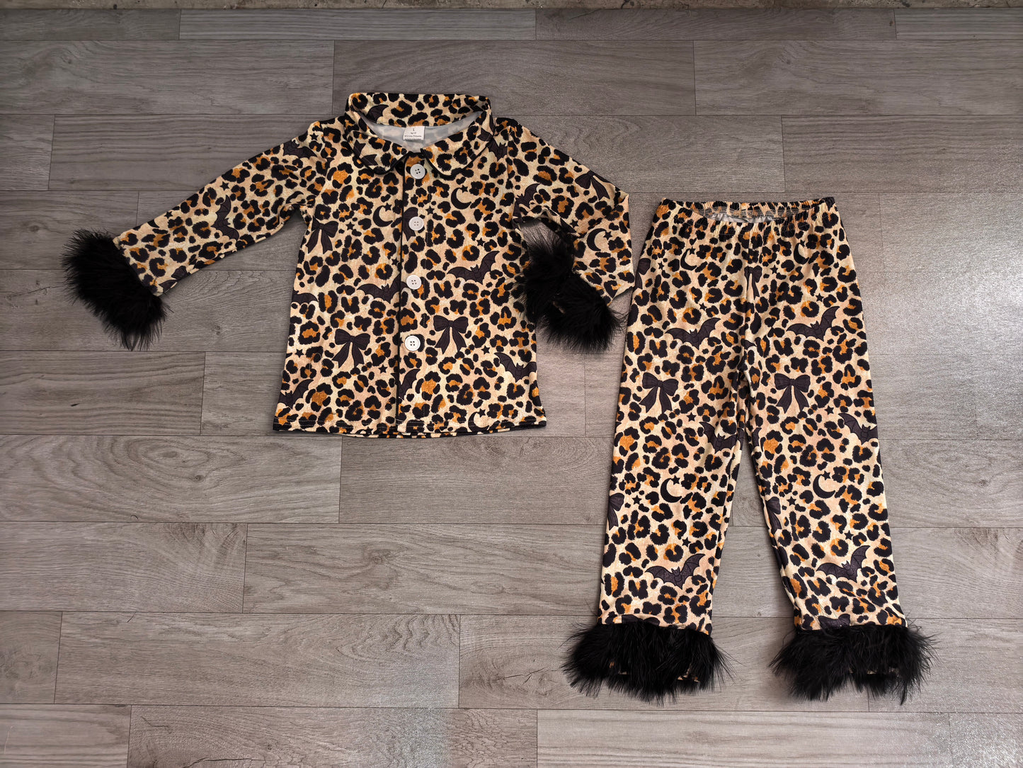 GLP3640 Sample No Moq milk silk Baby Girls Leopard Bats Button Top Pant Fur Sleeves Halloween Pajamas Set Holiday Outfit