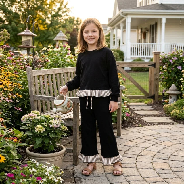 RTS NO MOQ （In stock） fleece GLP3671 Sweatshirt Material Kids Girls Black Long Sleeve Top Pockets Pants Sweatshirt Clothes Set Fall Outfit