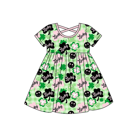 9.26 GSD2840 Pre order No Moq Baby Girls Green Checked Clovers Lucky St Patrick Knee Length Dresses