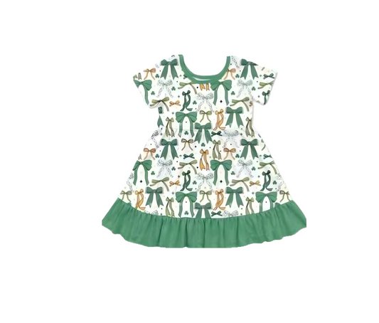 10.10 GSD2890 Pre order No Moq Baby Girls Bows Clovers Plaid St Patrick Ruffle Knee Length Dresses