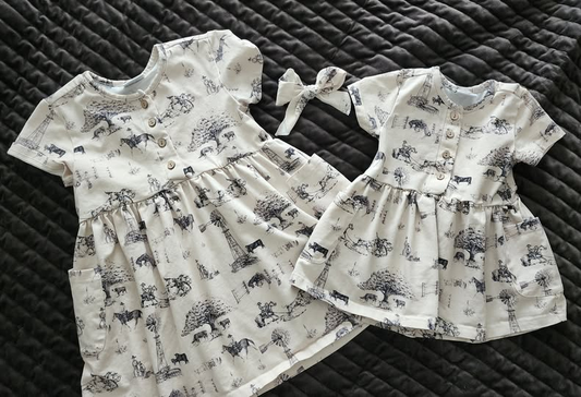 10.14 GSD2908 Pre order No Moq Baby Girls Button Pockets Horse Rodeos Western Knee Length Dresses