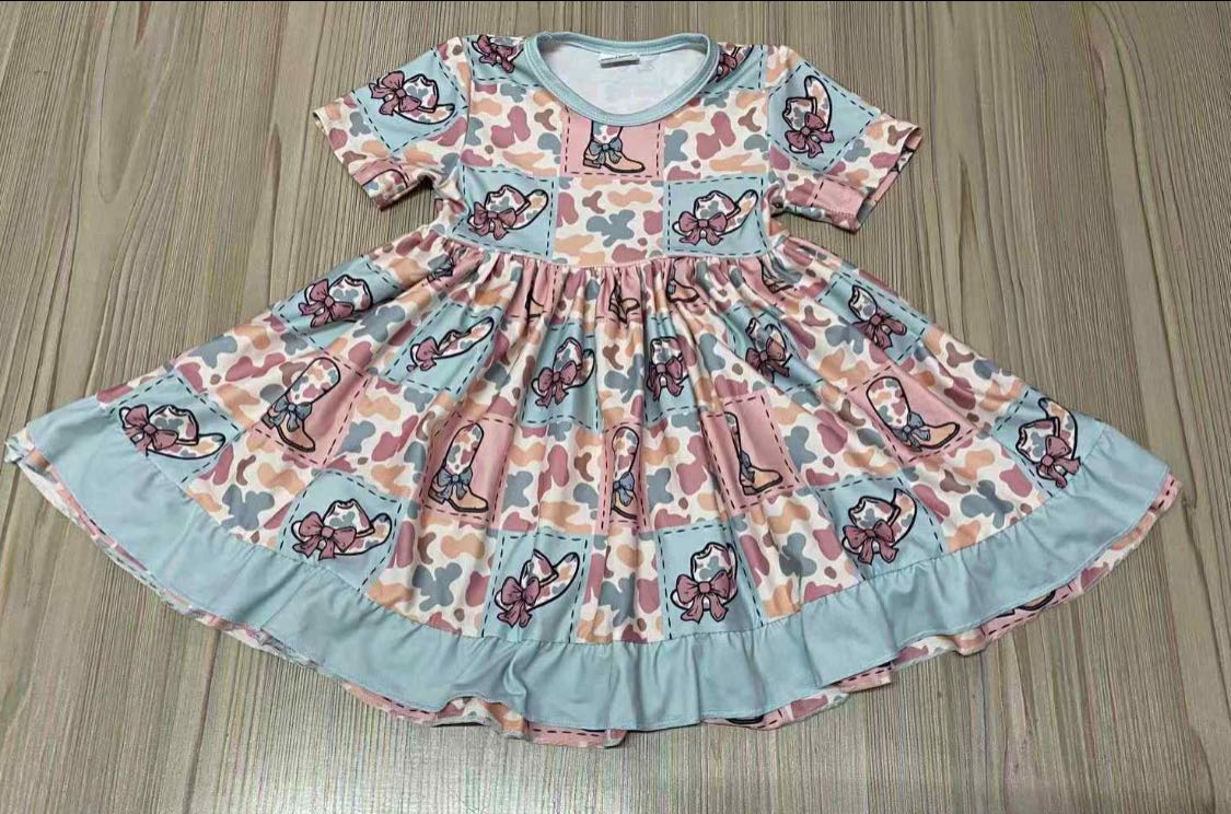 10.31 GSD3002 Pre order No Moq Baby Girls Camo Bows Boots Hats Checked Western Ruffle Knee length Dresses