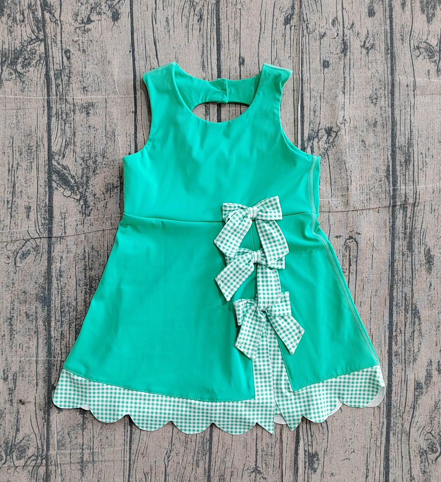 3.9 GSD3029 Sample No Moq Yoga fabric Baby Girls Green Sleeveless Yoga Shorts Bows Knee Length Dresses