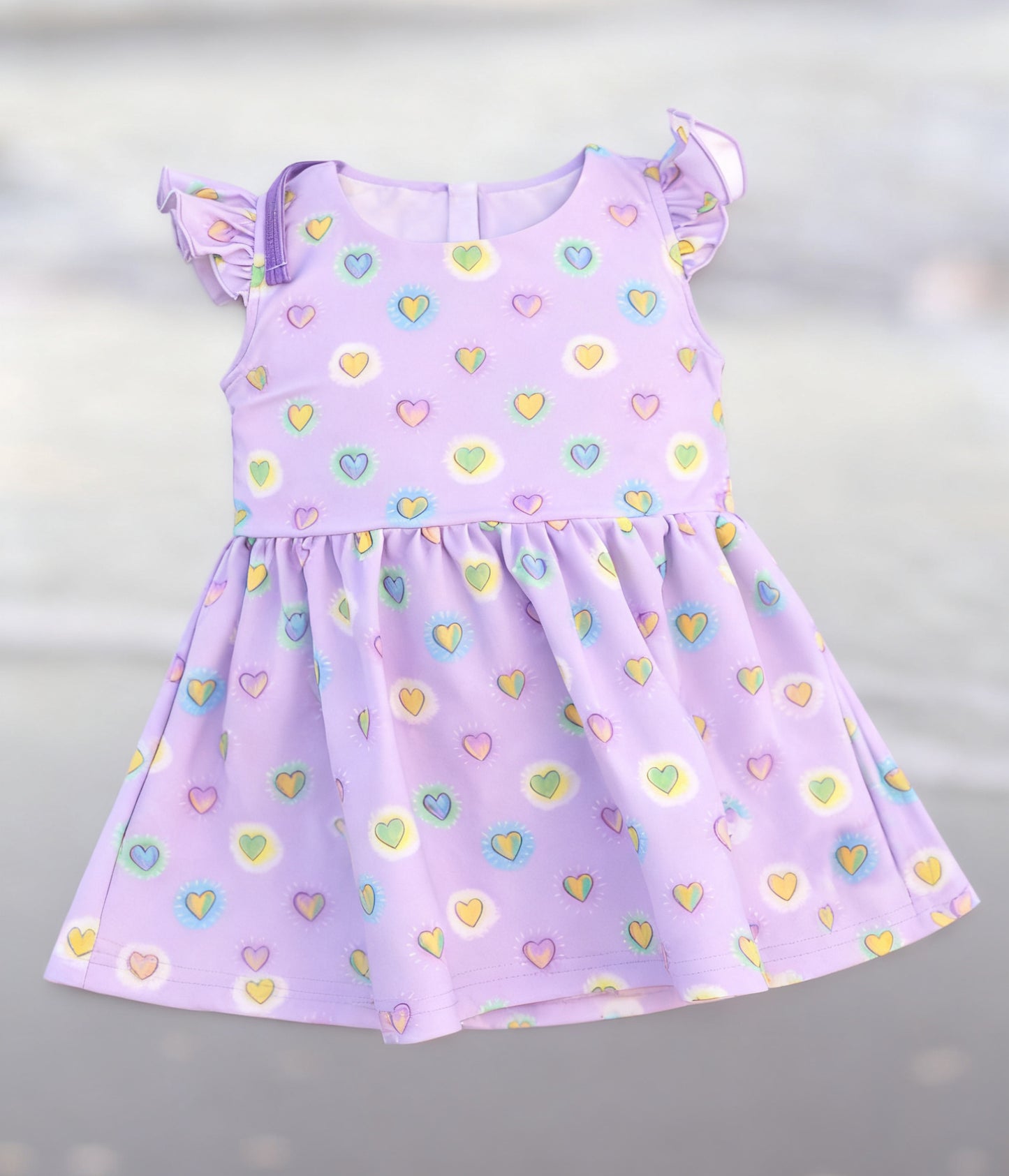 11.20 GSD3172 Pre order No Moq Baby Girls Flutter Sleeve Colorful Hearts Valentines Knee Length Dresses