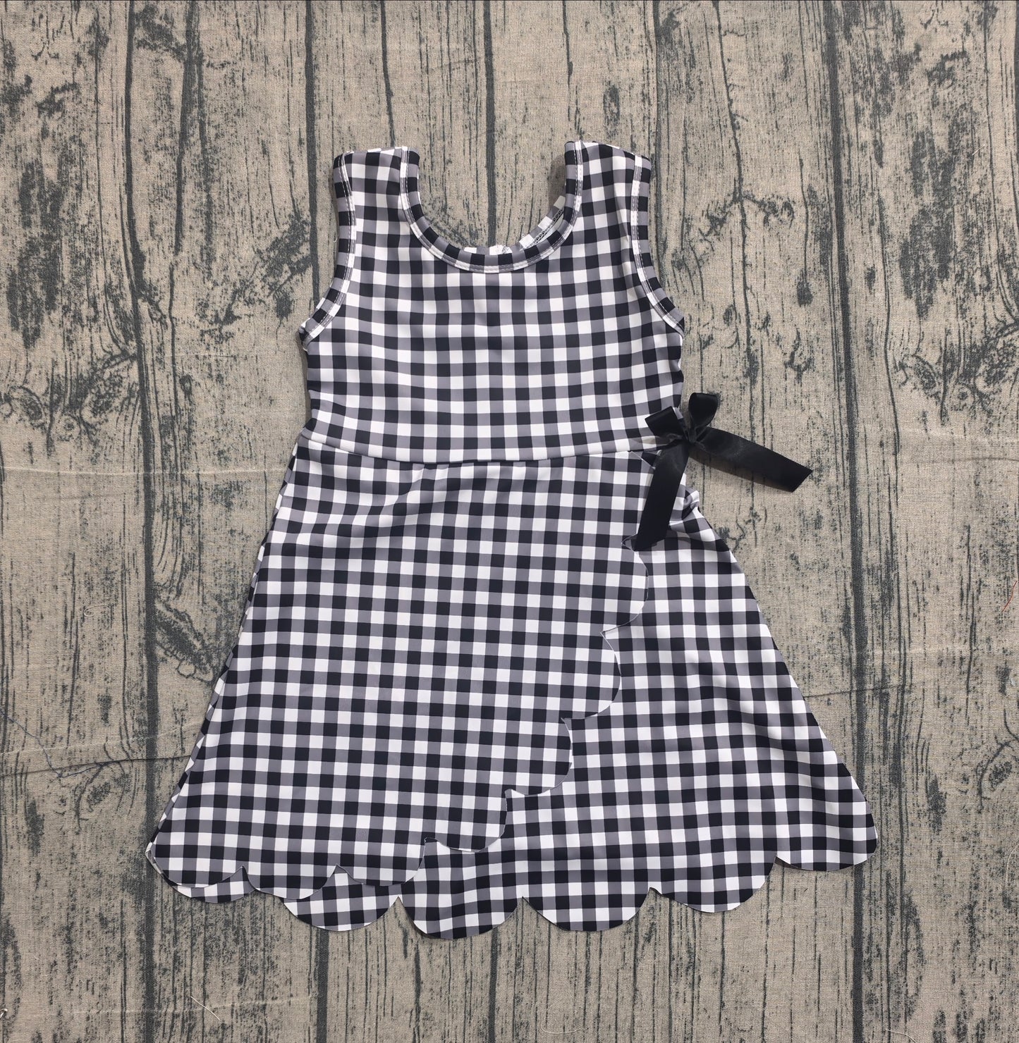 4.18 GSD3777 Sample No Moq Preorder Baby Girls Black Checked Sleeveless Yoga Active Scallop Shorts Knee Length Dresses