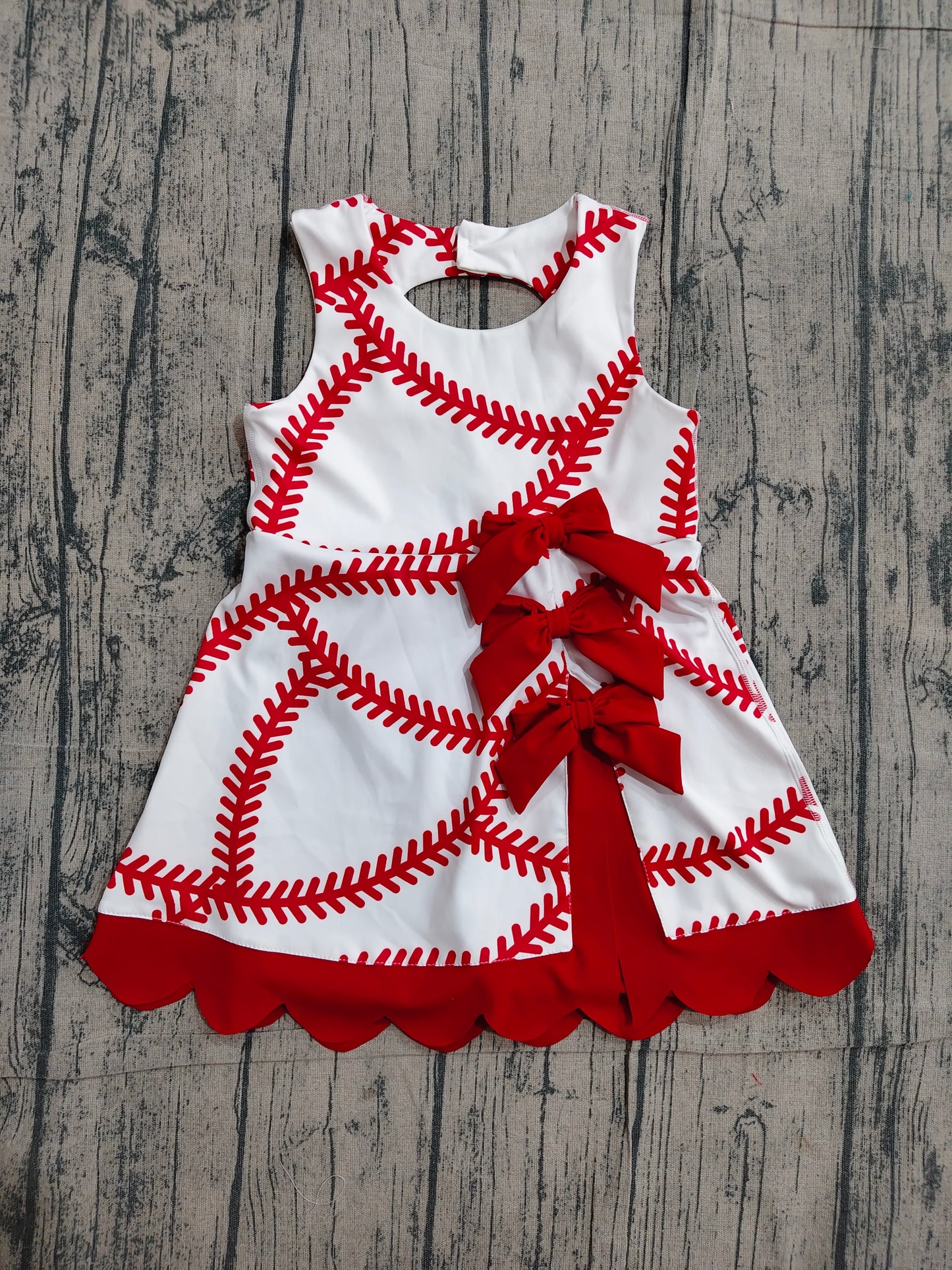4.18 GSD3833 Sample No Moq Baby Girls Baseball Bows Team Yoga Active Scallop Short Knee Length Dress