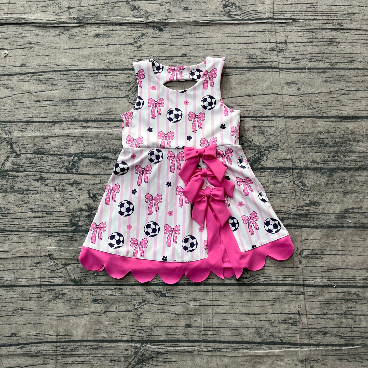 5.4 GSD4100 Sample No Moq Baby Girls Footballs Bows Team Yoga Active Scallop Short Knee Length Dress
