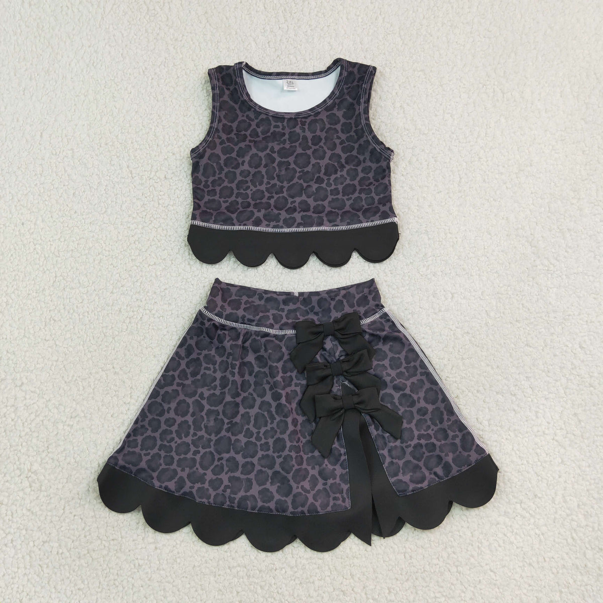 RTS NO MOQ （In stock）GSD4268 Yoga Sleeveless black leopard scallop top skirt girls active set