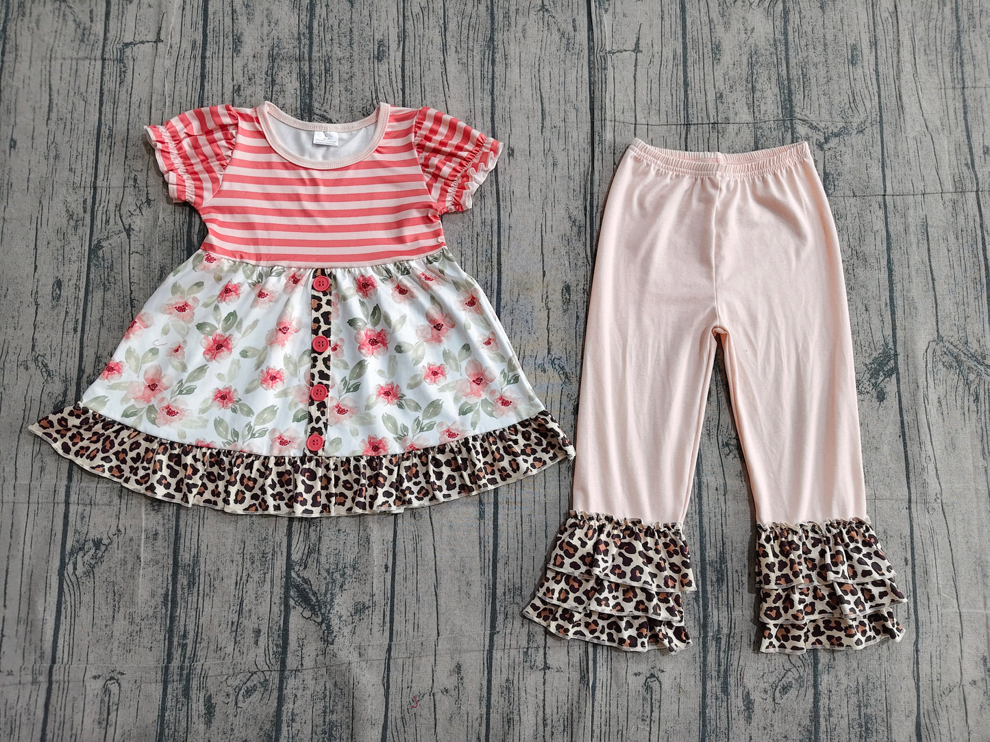 3.17 GSPO1044 Sample No Moq Baby Girls Summer Fashion Short Sleeve Pink Flowers Short Sleeve Tunic Tops Ruffle Pants Clothes Sets
