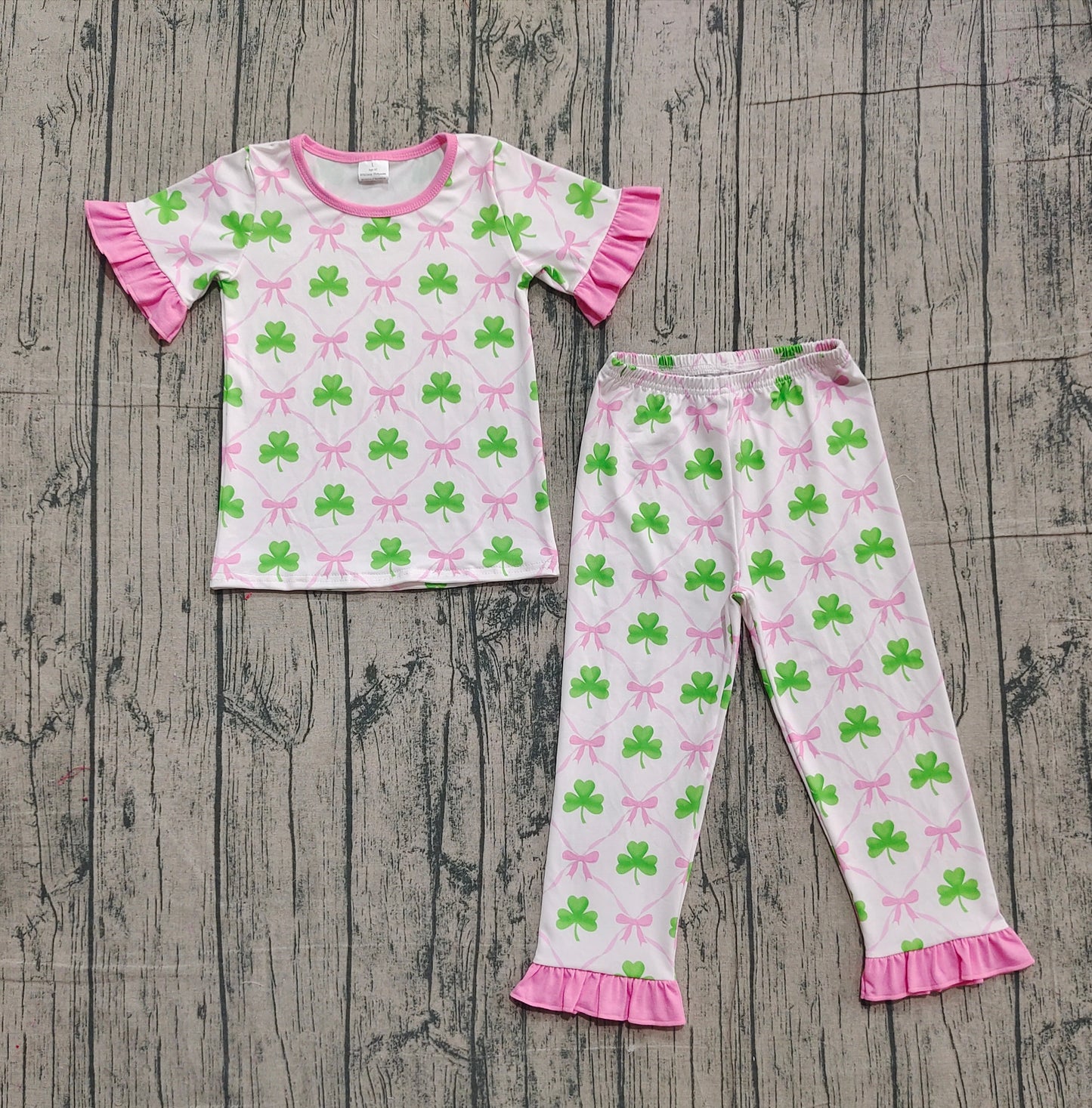 10.29 GSPO1838 Sample No Moq Baby Girls Bows Clovers Checked Top Ruffle Pants St Patrick Pajamas Sets
