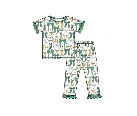 10.10 GSPO2111 Pre order No Moq Baby Girls Bows Clovers Plaid Top Ruffle Pants St Patrick Clothes Sets