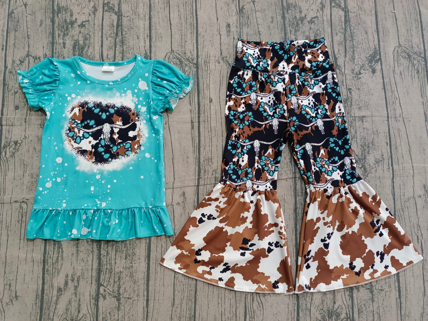 1.5 GSPO2116 Smple No Moq Baby Girls Bull Skulls Turquoises Top Bell Bottom Pants Western Clothes Sets