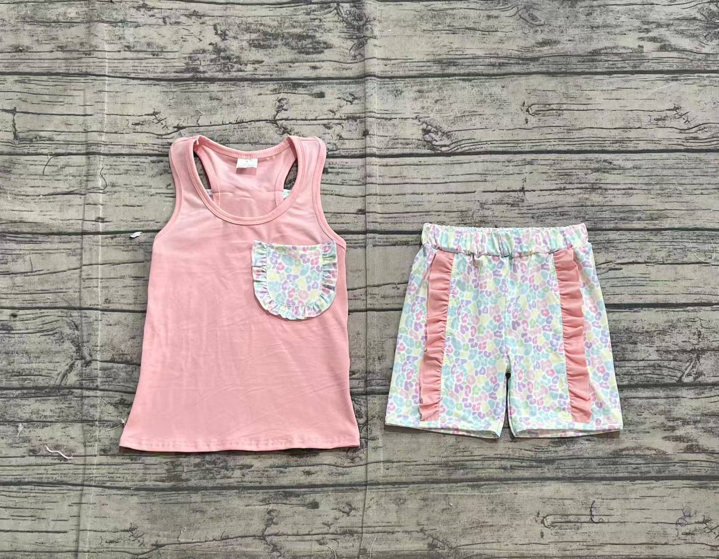 GSSO1783Girls Leopard Pocket Sleeveless Top with Ruffle Shorts Outfit Set Casual Comfortable Clothing for Kids