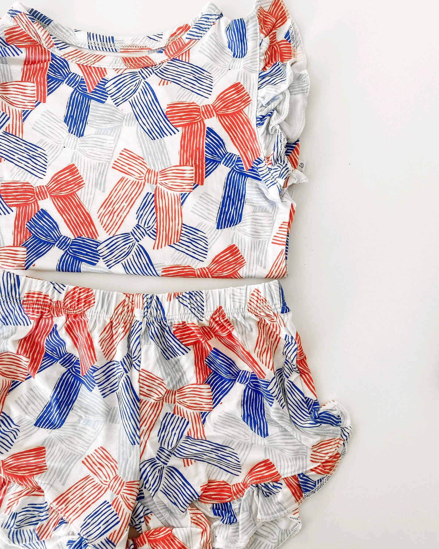 GSSO1964Flutter sleeves blue red bow top shorts girls 4th of july clothes