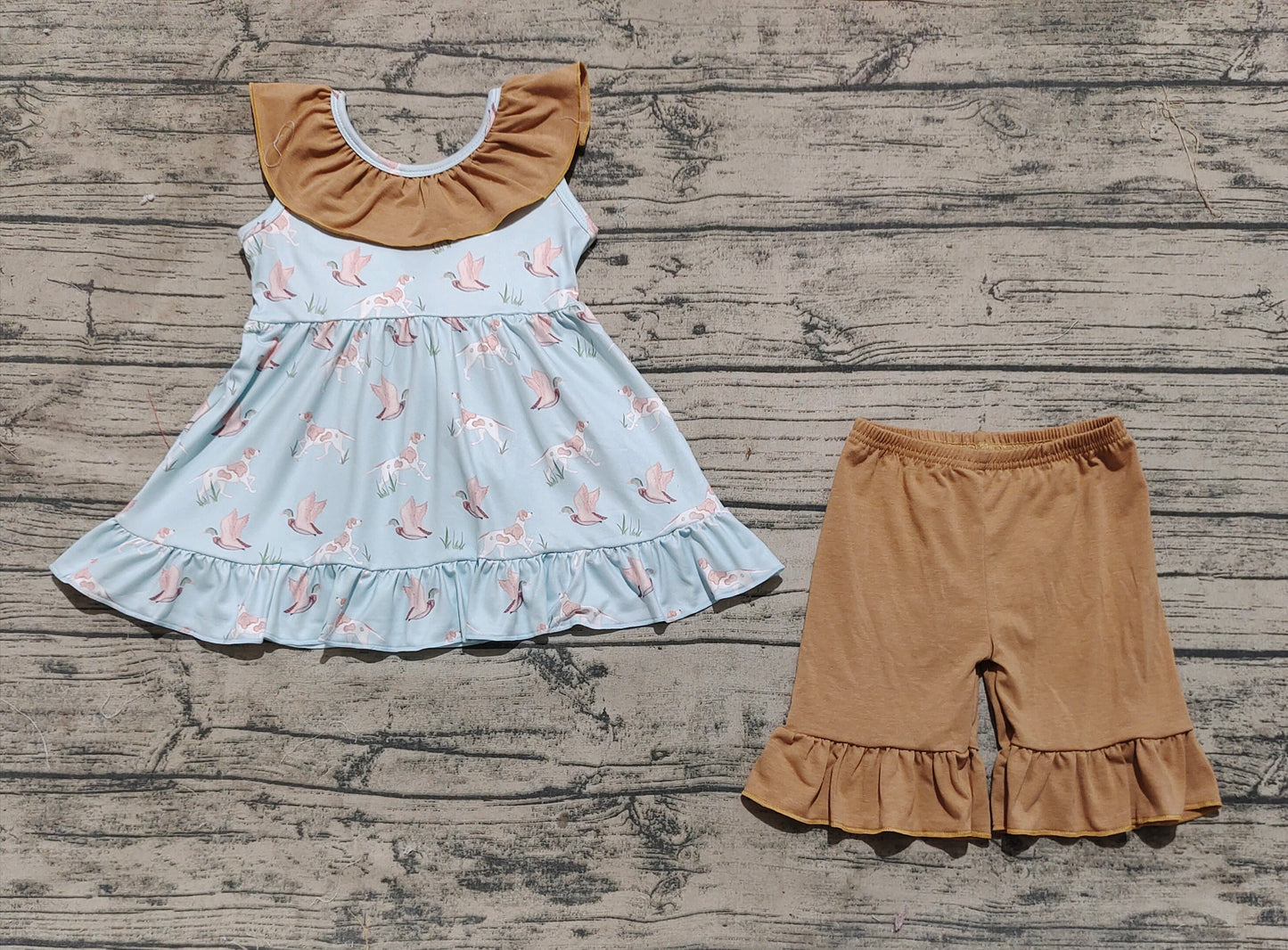 4.23 GSSO2385 Sample 10days Arrived RTS Khaki ruffle duck dog tunic shorts kids girls hunting outfits