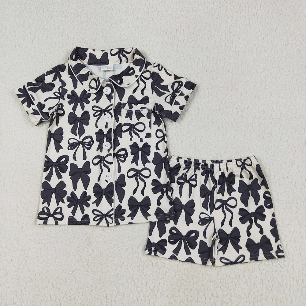 8.15 GSSO2663 RTS NO MOQ Baby Girls Summer Pajamas Outfits Baby Girls Short Sleeves Black Bows Button Pocket Top Short Pajamas Set
