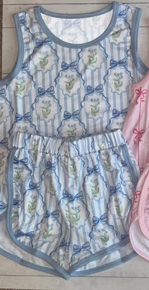 11.7 GSSO2842 Pre order No Moq Baby Girls Sleeveless Blue Stripes Bows Flowers Top Short Clothes Sets