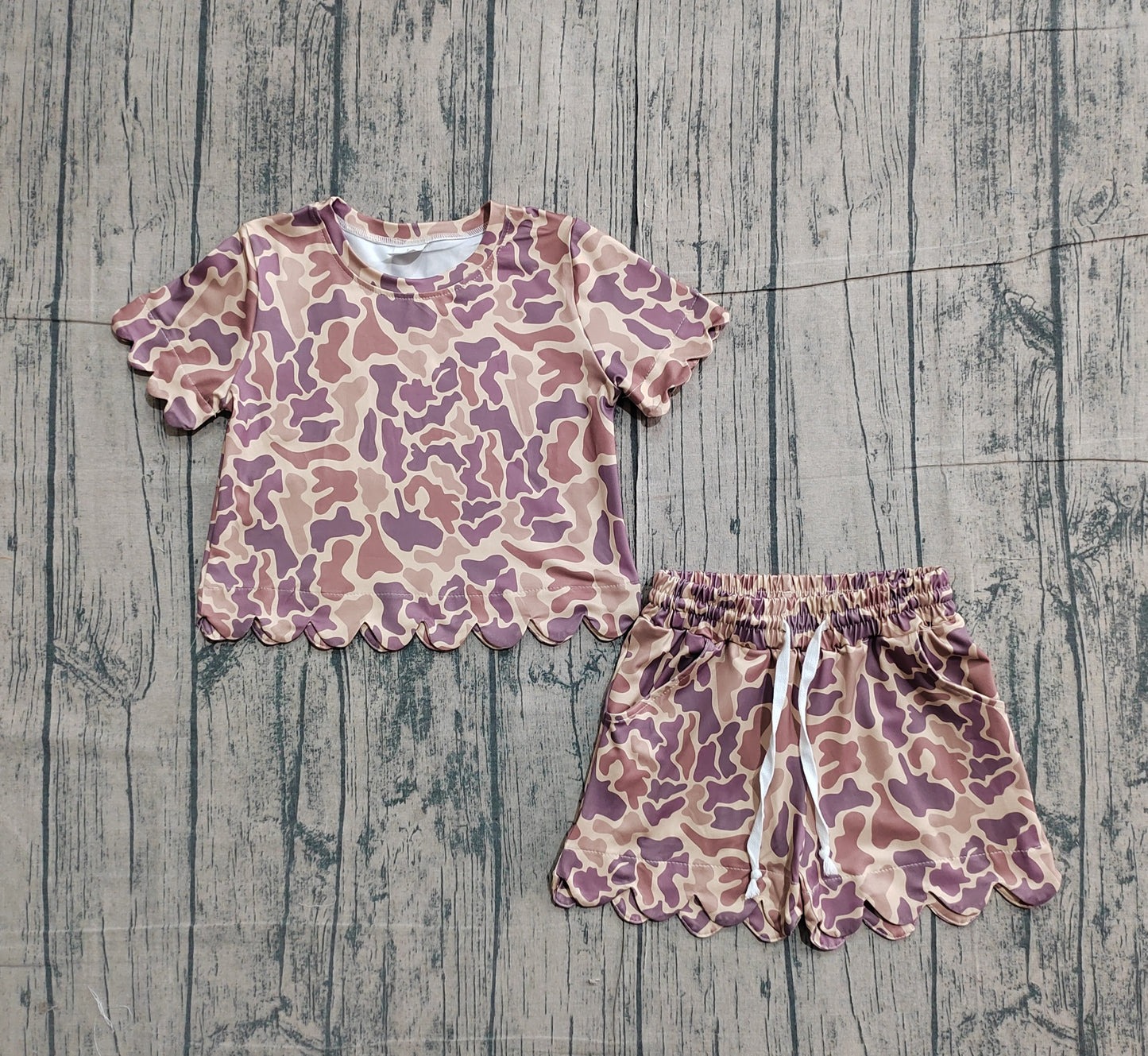 1.23 GSSO3227 Sample No Moq Baby Girls Southern Khaki Camo Top Scallop Shorts Clothes Sets