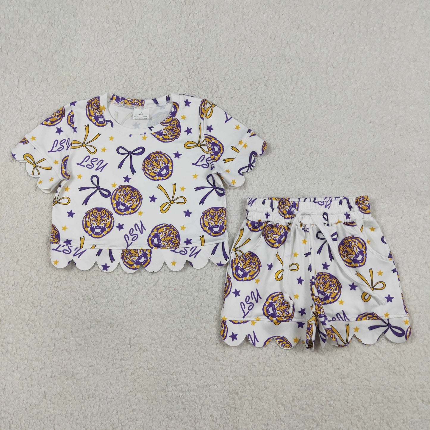 3.27 GSSO3256 RTS NO MOQ （In stock ）Short sleeves bow scallop girls team outfits
