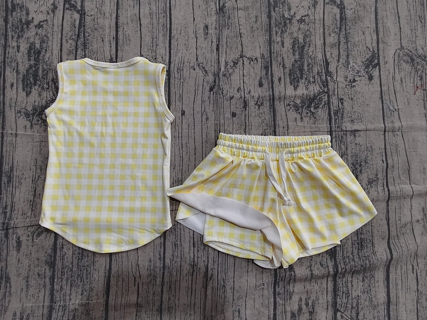4.23 GSSO3475 Sample No Moq Baby Girls Yellow Checked Vests Top Short Yoga Active Clothes Set