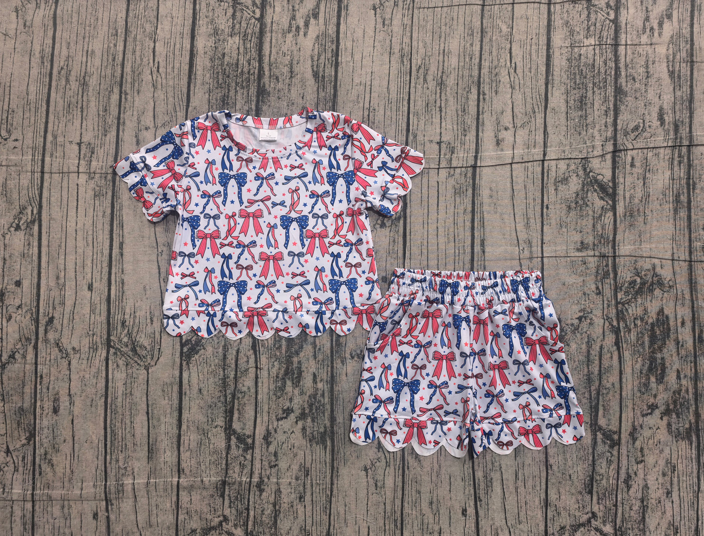 5.8 GSSO3548 Sample No Moq Baby Girls Red Blue Bow Stars Top Pockets Short 4th of July Scallop Clothes Sets
