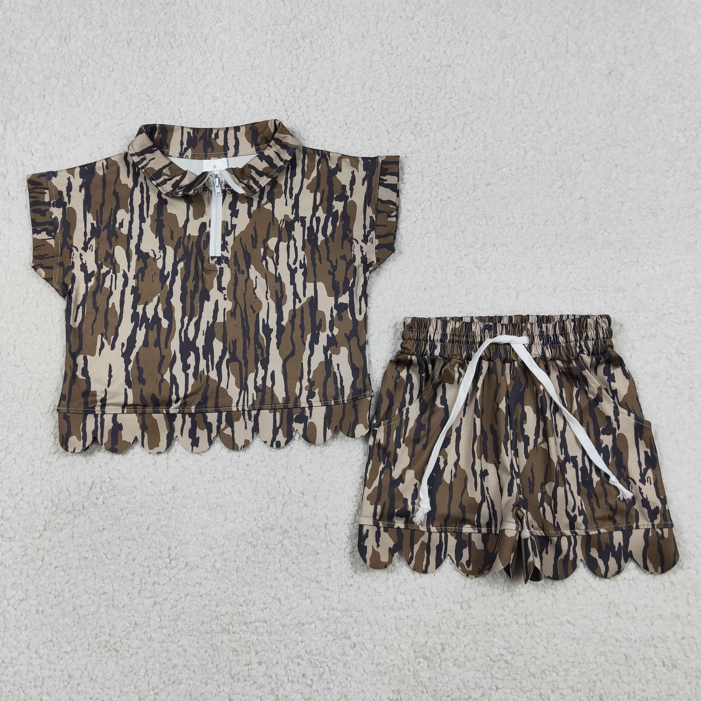 RTS Sibling  milk silk Baby Girls Camo Print Zip Zip Top Matching Scallop Edge Hem Shorts  Clothes Set