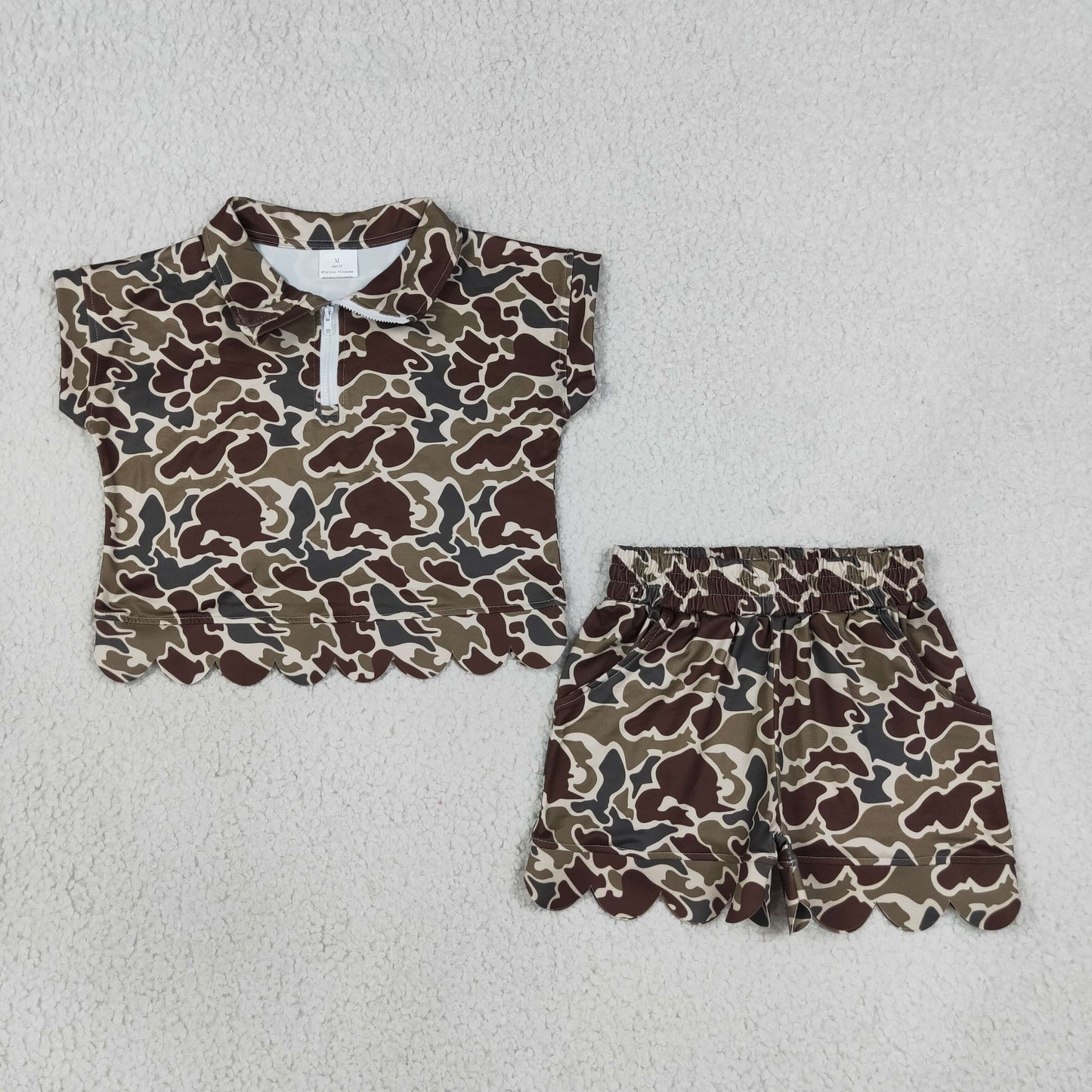 GSSO3569 RTS NO MOQ （In stock）milk silk Baby Girls Khaki Camo Print Zipper Long Sleeve Top Scallop Hem Shorts Clothes Set